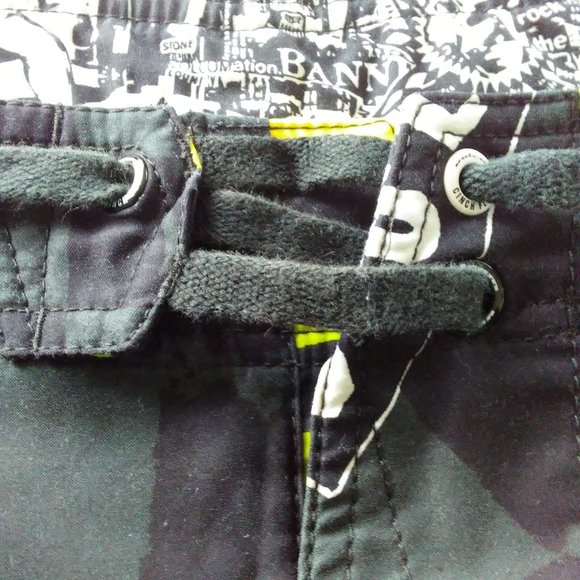 Volcom Boardshorts - Picture 3 of 9